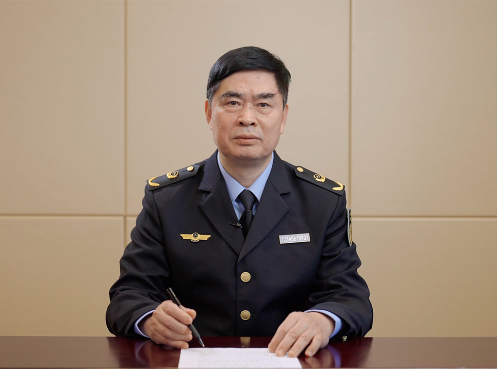 廣東省市場監(jiān)管局黨組成員、副局長 湯 武